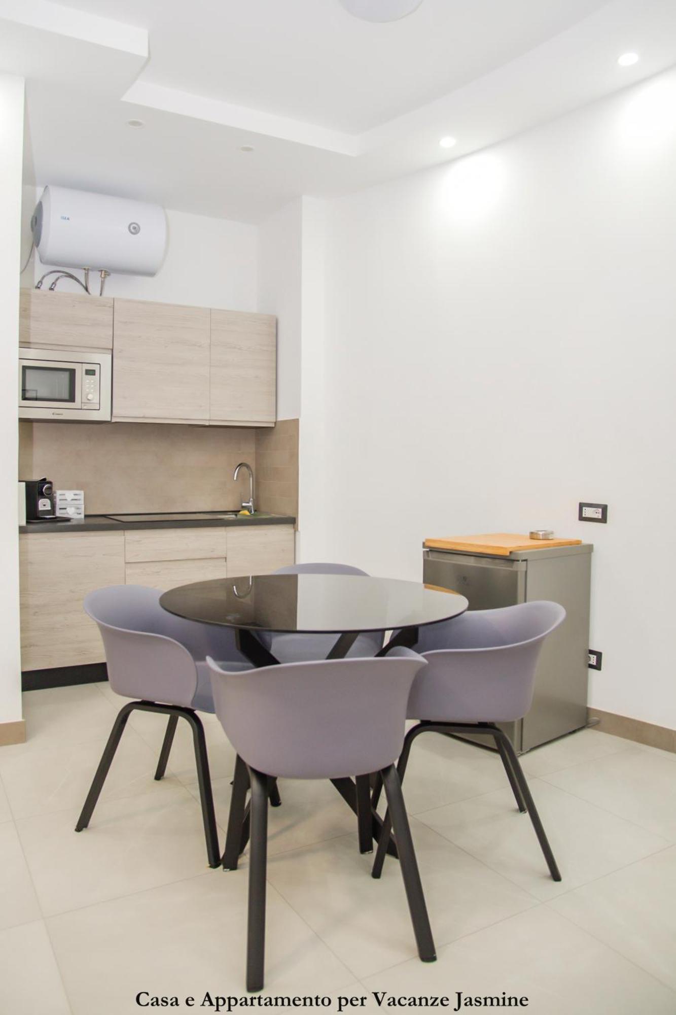 Casa E Appartamento Per Vacanze Jasmine 罗马 外观 照片
